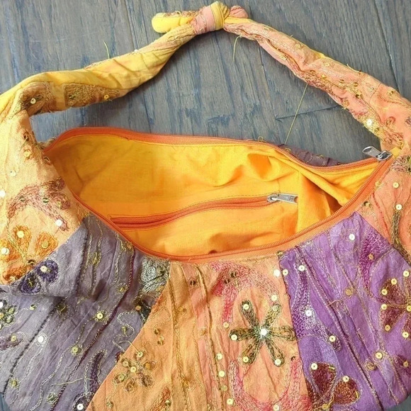 Orange  Sequined purse - Picture 2 of 8